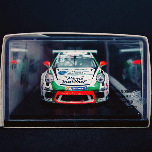 Miniature Spark - Porsche Supercup 2017